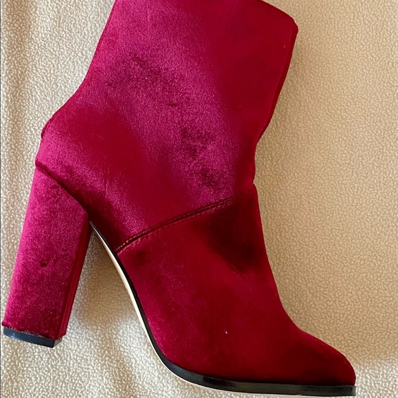 Express Booties - Picture 4 of 4